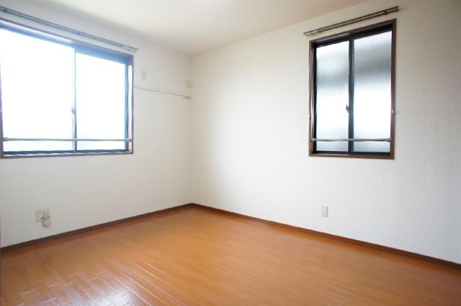 ヴィラ・フォンテーヌＣ 201号-7