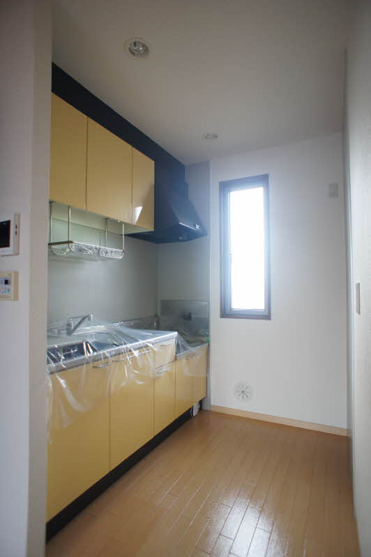 メゾン・ラルジュＢ 201号-3