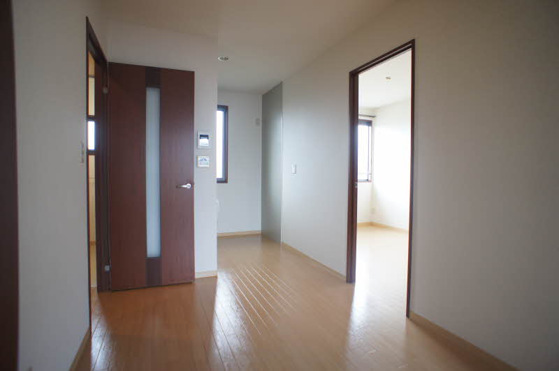 メゾン・ラルジュＢ 201号-5