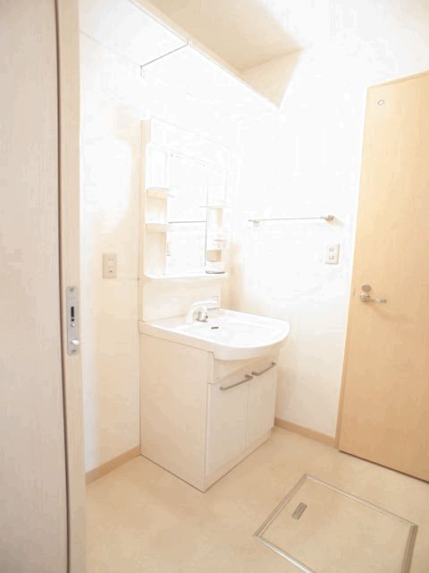 ヴィクトワ－ル 102号-6