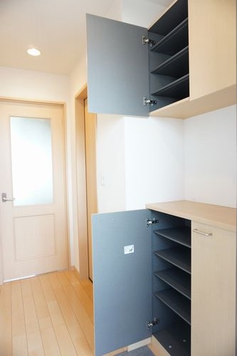 ヴィクトワ－ル 202号-11