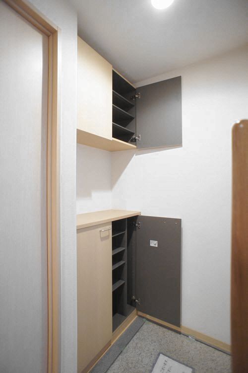 ヴィクトワ-ル 205号-11