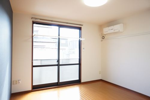 イナリハイツ 102号-2