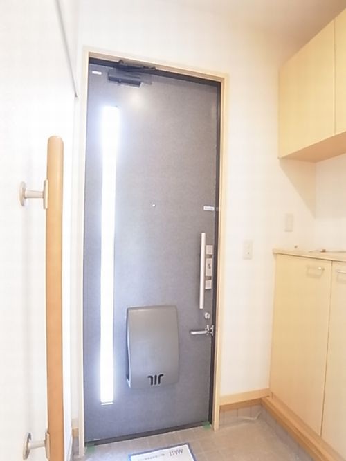 ヴィラ・カモミールＤ 101号-11