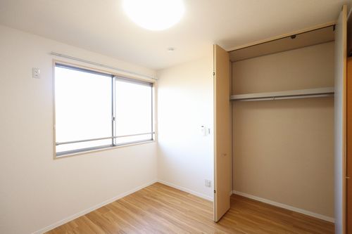 グリーンパーク高崎弍番館 202号-7