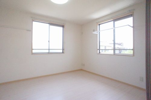 エクレール 201号-4