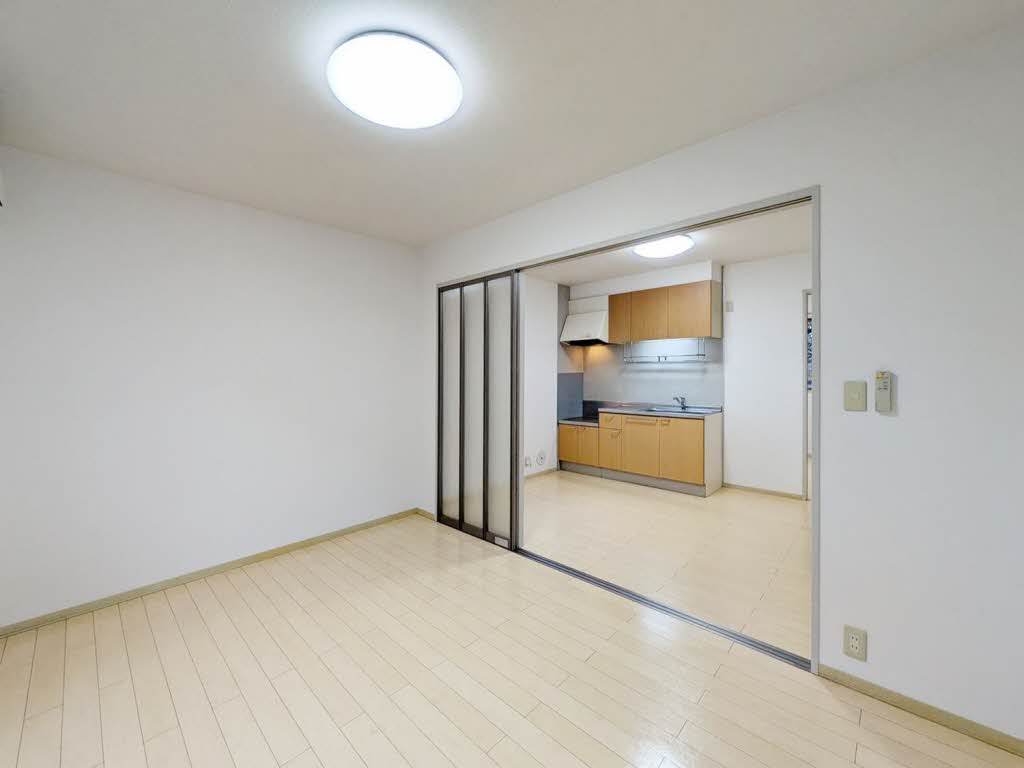 ＡＢＢＥＹ　ＲＯＡＤⅢ 102号-2