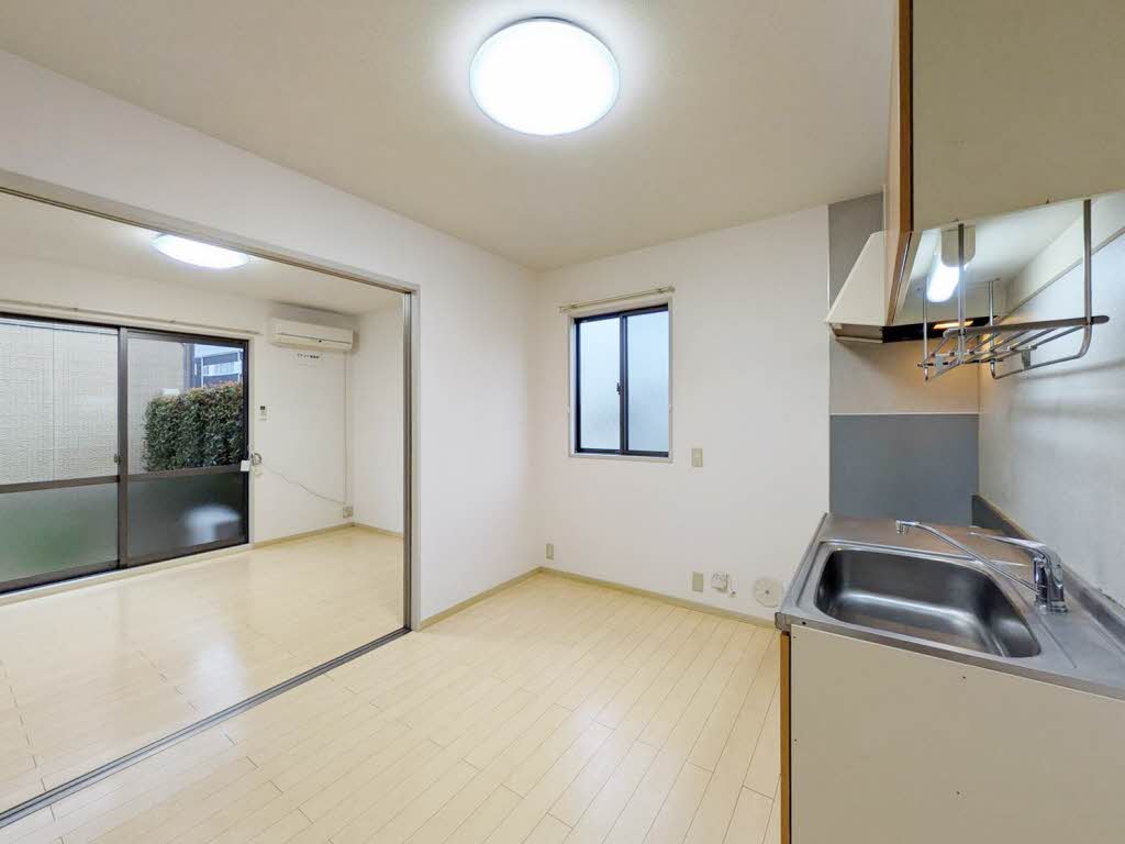 ＡＢＢＥＹ　ＲＯＡＤⅢ 102号-4