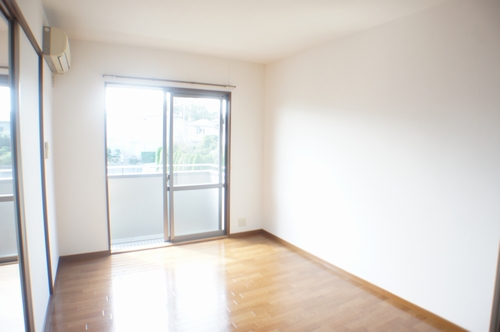 タウンコートＢ 201号-2