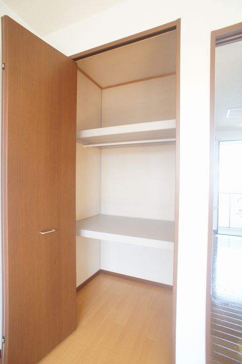 シャルム中成沢 205号-11