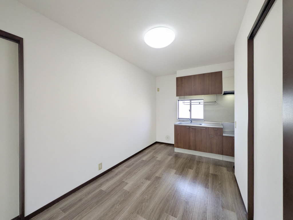 メゾンＳＡＫＵＲＡ 201号-3