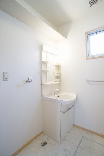 ドミール・エージェントＢ 102号-5