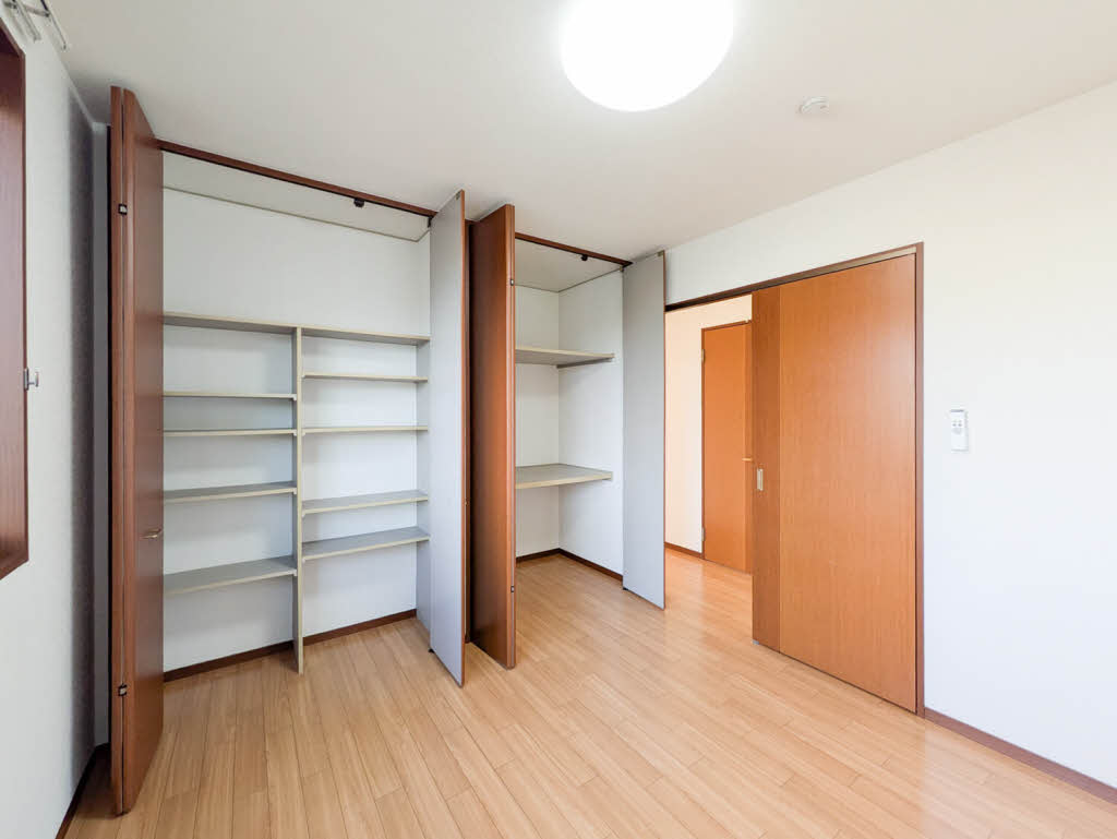 カサベルテもみじ谷Ａ 102号-6