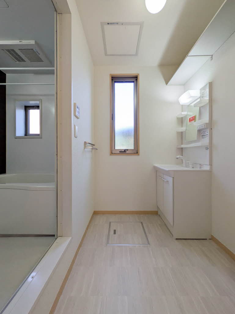 コンフォール　Ｃ 102号-8