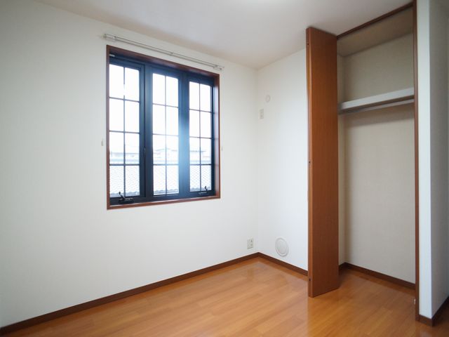 サザン・コート見川 202号-6