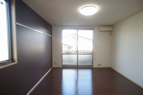 ヤザワハイツ 101号-2