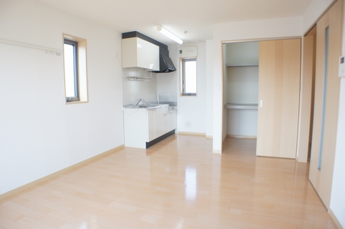 エミネンス　ハイツ 306号-4