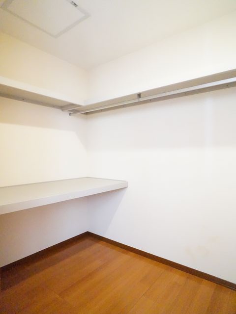 レイクヴィラ御茶園　Ａ 202号-7