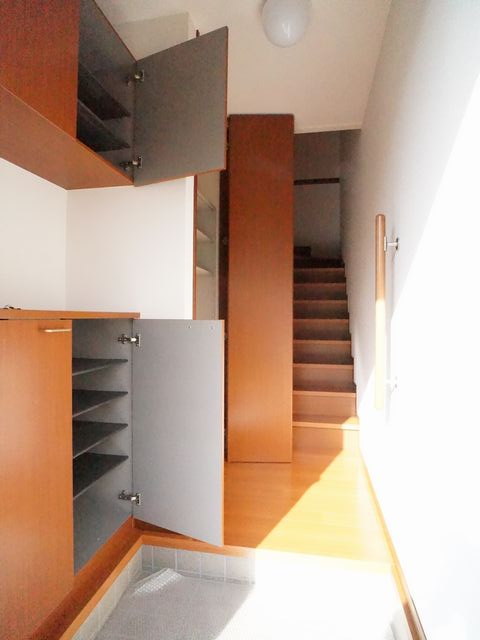 レイクヴィラ御茶園　Ａ 202号-11