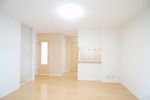 フォレスト富士山　Ａ 102号-3