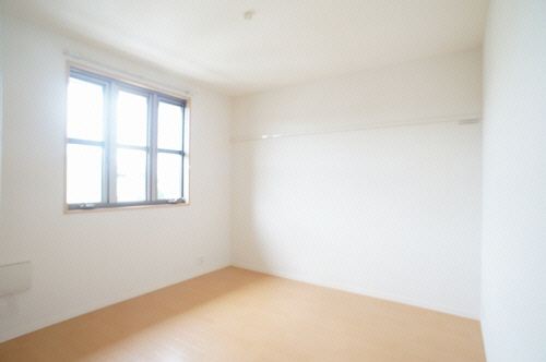 ヴィラーチェ・S 202号-5