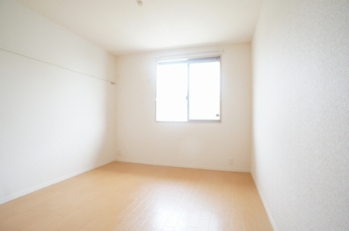 ヴィラーチェ・S 202号-7