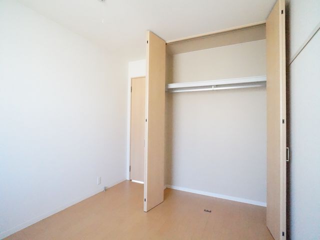 ヴィラーチェ・Ｓ 205号-8