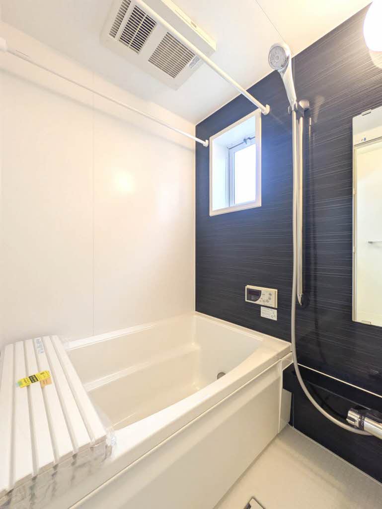 カサベルテもみじ谷D 101号-8