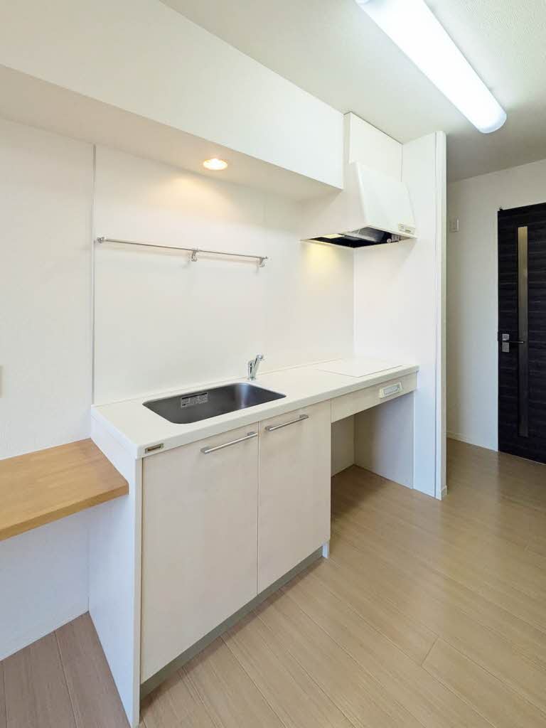 マークリーサＢ 102号-4