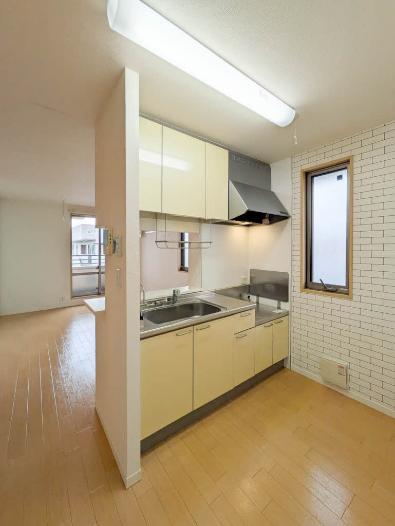 グロッソ見川　Ａ 201号-4