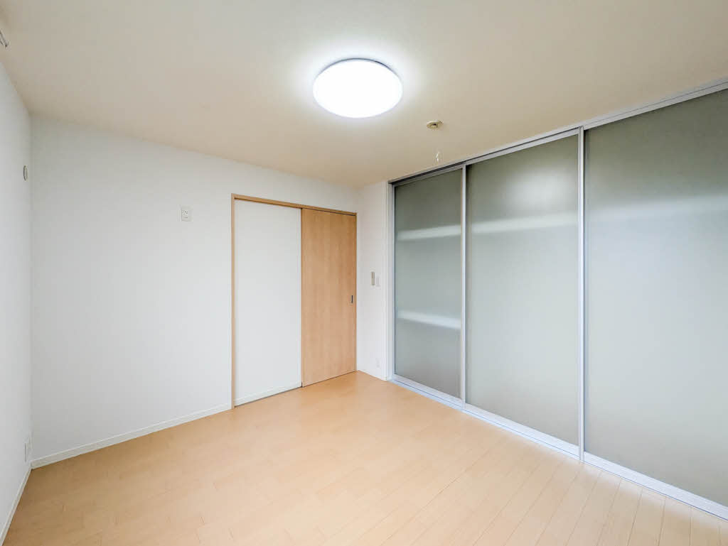 レイクシティー御茶園　Ｂ 102号-5