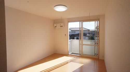 Ｔ’Ｓガーデン 101号-2