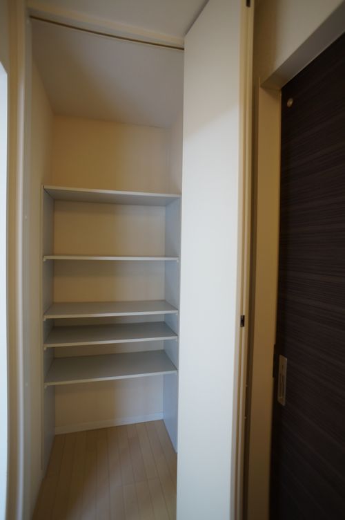 ヴィラ・クレストＡ 202号-6