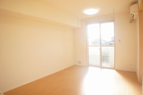 パティオガーデン 202号-2