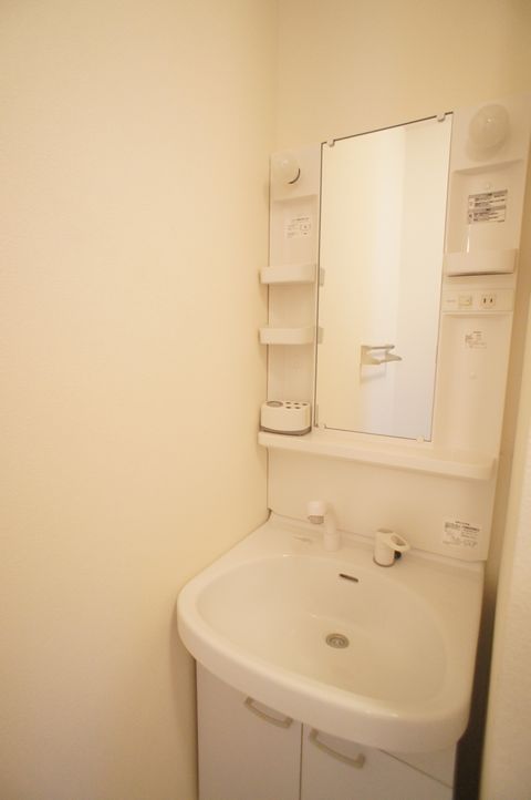 ハニーエイト 201号-9