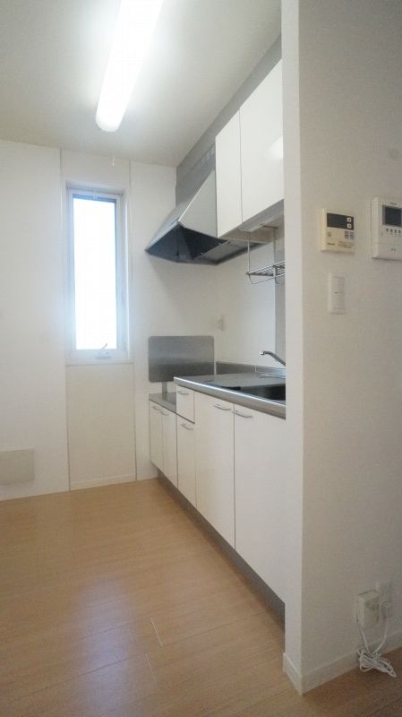 シャーメゾン堀町 201号-4