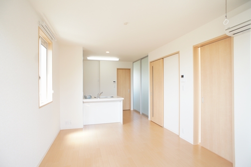 シティーハイムＷＩＮＧ見川　Ｂ 101号-2