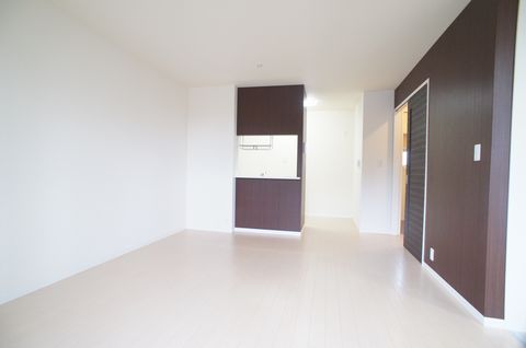 パストラル 202号-3