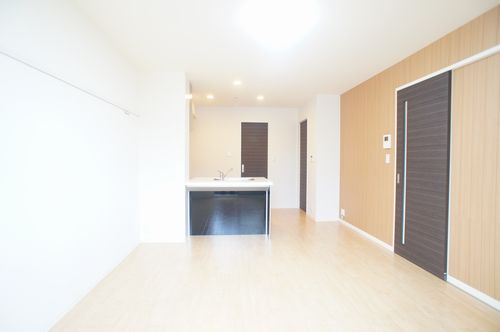 グランデュール 102号-3