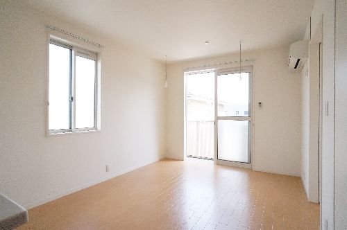 ベルクシュトラーセ 203号-3