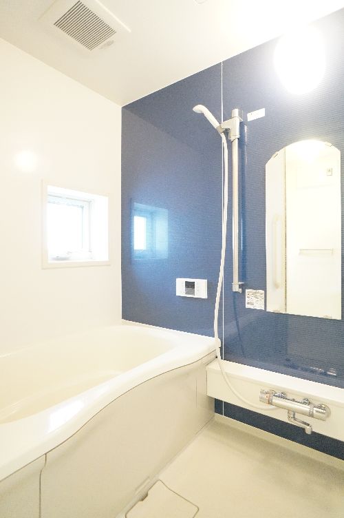 ベルクシュトラーセ 203号-8