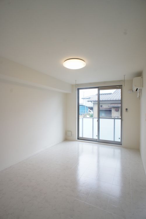 スタンザ　Ｃ 105号-2