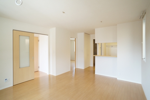 ラ・グランシューズＡ 101号-3