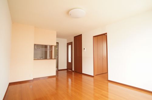 シャインヒルコート五番館 101号-4