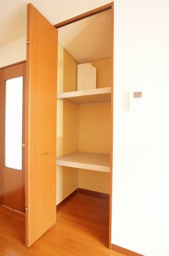 シャインヒルコート五番館 101号-7