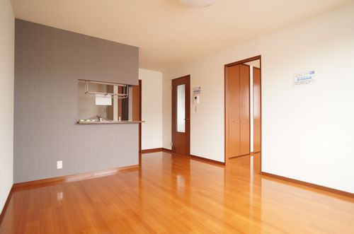 シャインヒルコート五番館 201号-3