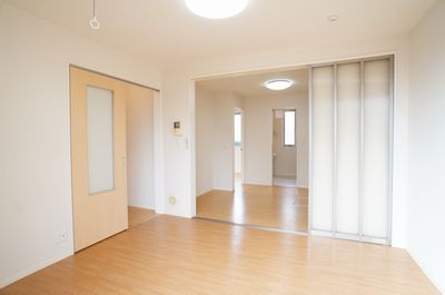 ボヌールＢ 102号-3