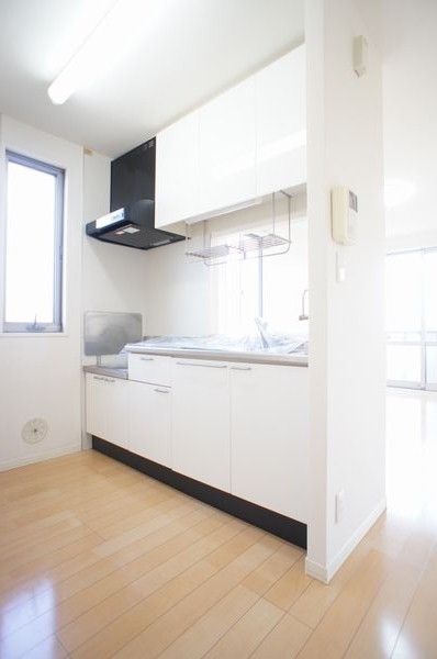 メゾン　ド　ボヌールⅡ 201号-4