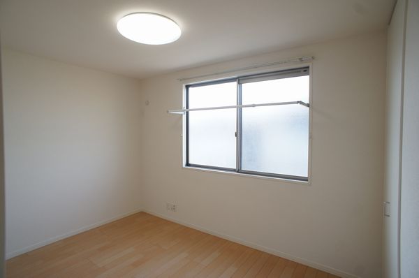 メゾン　ド　ボヌールⅡ 201号-6