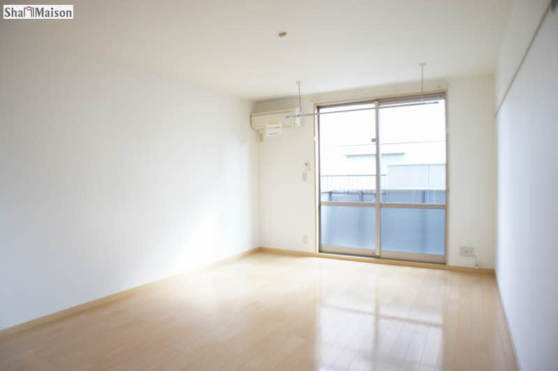 アーバン・コート 202号-2